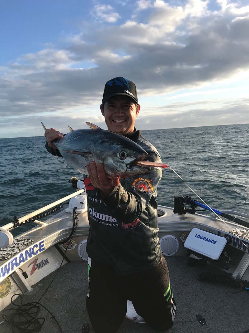 https://www.lowrance.com/globalassets/lowrance/news/au/blog/sean_elite/w-mack-tuna-on-the-way-out-looking-for-mackrel.jpg