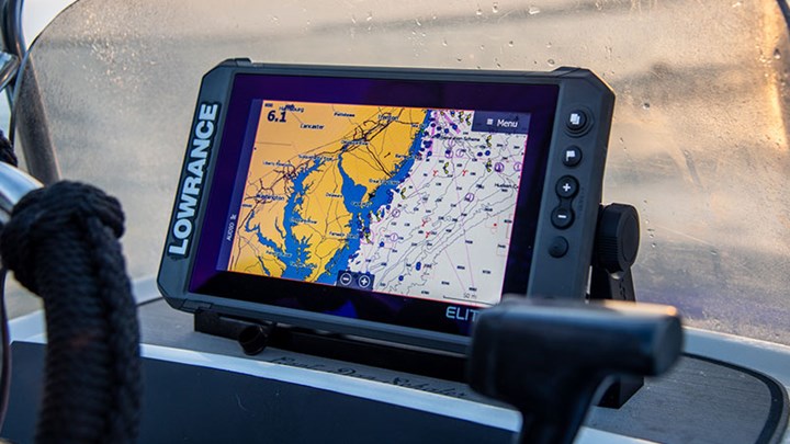 Lowrance South Africa - The Lowrance Hook Reveal is a fishfinder and  chartplotter (1 x SD card slot for mapping cards, software updates and  waypoint transfer) and 3 year warranty. Available in