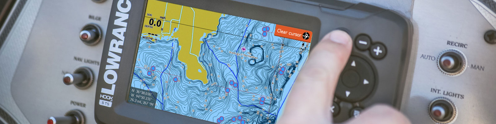 HOOK² 7x with SplitShot Transducer and GPS Plotter